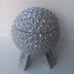 Tarro de galletas de cocina bola espacial Epcot parques Disney cerámica globo plateado de EPCOT - Imagen 1 de 7