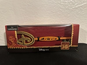 Disneys Der König der Löwen 30th Anniversary Opening Ceremony Key - Disney Store 2024 - Bild 1 von 4