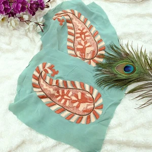 Vintage 3 Pcs Rare Appliques Green Hand Embroidered VERY OLD ANTIQUE - Picture 1 of 7