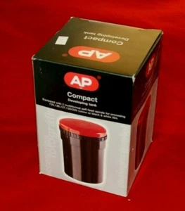 AP Compact Developing Tank135 35mm 126/127/120/220/2 Rollos/Hecho en UE España - Imagen 1 de 2