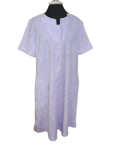 NWT Miss Elaine SM Paisley Print V-Neck Short Sleeve Snap Robe 120896 - Picture 1 of 3