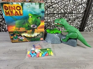 DINO MEAL GAME GET THE EGGS BEFORE THE DINO GETS YOU COMPLETE TESTED BATTERIES - Picture 1 of 7