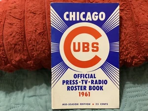 CHICAGO CUBS 1961 ROSTER BOOK/MEDIA GUIDE;ERNIE BANKS, RON SANTO, BILLY WILLIAMS - Picture 1 of 22