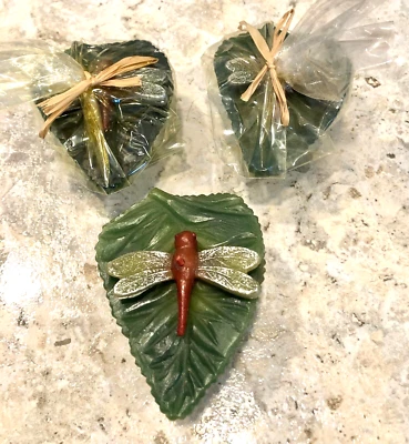 Vela Flotante Hoja Libélula Verde Púrpura Illuminations Nueva Con Etiquetas Texturizada Foto 1 de 4