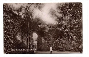 THE OLD GATE, HERTFORD CASTLE: Hertfordshire Postkarte (C94183) - Bild 1 von 1
