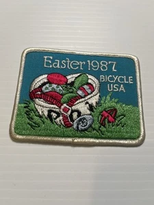 Vintage 1987 Easter Bicycle USA Patch Cycling Event Embroidered Iron-On - Picture 1 of 2