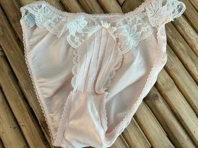 VINTAGE PINK SATIN & LACE BIKINI PANTIES sz 5 - Image 1 of 2