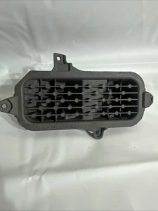 2022-2025 Hyundai Genesis OEM LH LED Headlight DRL CTRL Module Ballast E1335990 - Picture 1 of 10
