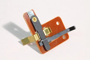 Märklin: Umschalter Ober/Unterleitung 3018 3019 3030 - Bild 1 von 2