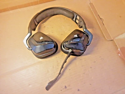 Corsair Void Rgb Elite Wireless Premium Gaming Headset 7.1 Surround Sound C READ - Image 1 of 4