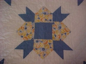 VINTAGE 1930s QUILT, MOSIAC VARIATION in BLUE AND YELLOW; HAND PIECED - Picture 1 of 7