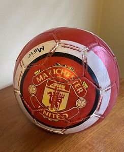 Las mejores ofertas en Manchester United Club Internacional Pelotas de  fútbol | eBay