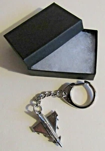 F) KEYRING PEWTER EUROFIGHTER TYPHOON TWIN ENGINE DELTA WING FIGHTER AIRCRAFT - Picture 1 of 3
