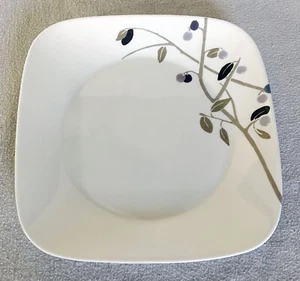 Corelle "Midnight Garden" 8-7/8" Mittagessen Teller EUC - 4 verfügbar - Bild 1 von 4