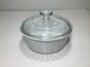 Vintage Corning Ware F-5-B French White 1-1/2 Quart Covered Round Casserole - Picture 1 of 7