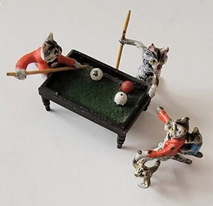 Vienna Bronze Miniature Cats Playing Pool Billiards - Picture 1 of 4