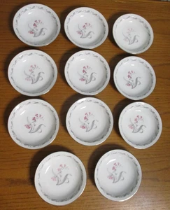 11 - Obstschalen von Elaine - graues Blatt am Rand, platinrosa Lilie - 5,5" - Bild 1 von 17