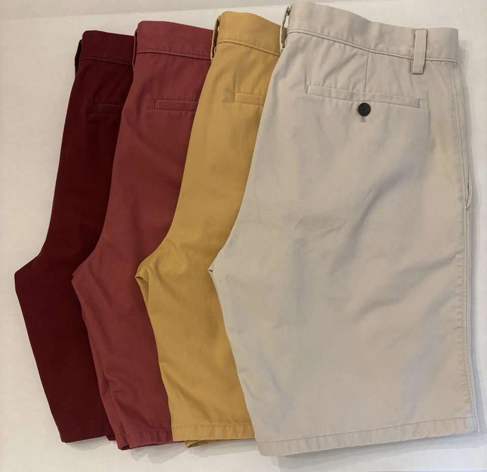 Banana Republic Aiden Shorts Men’s 33 Chino Golf Performance Lot Of 4 Pair - Image 1 of 4