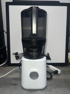 NAMA J2 COLD PRESS JUICER Black Model Number SJ200 + FREE Shipping* - Picture 1 of 7