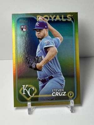 2024 Topps Series 2 - Steven Cruz #360 Gold Foil (RC) - Image 1 of 2
