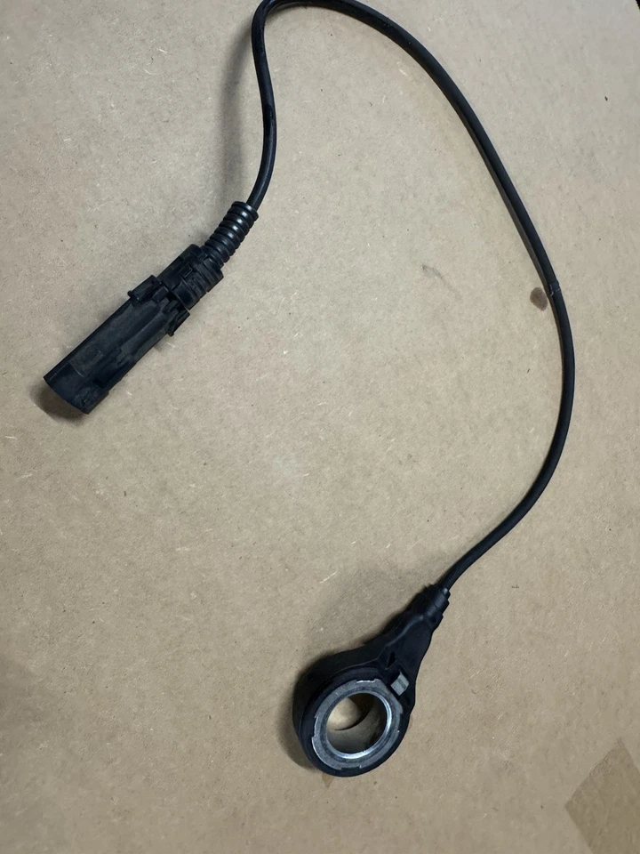 2009-2023 Harley Davidson Street Road Glide Rear Back Wheel ABS Brake Sensor  R1 - Image 1 of 4