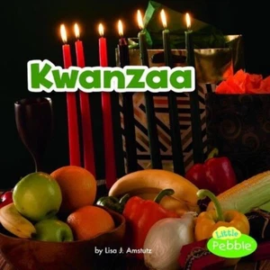Kwanzaa (Holidays Around the World) by Lisa J. Amstutz (English) Paperback Book - Bild 1 von 1