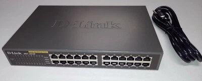 D-Link DES-1024D 24-Port Unmanaged Desktop Rackmount 10/100 Ethernet Switch - Image 1 of 3