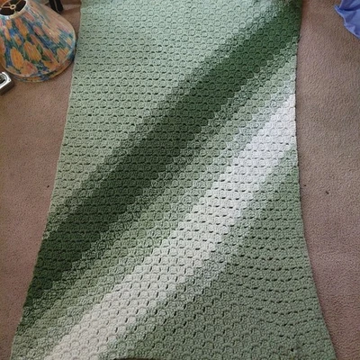 Vintage CROCHET Throw SHADES OF GREEN Square Stitch AFGHAN LAP BLANKET THROW  - Image 1 of 4