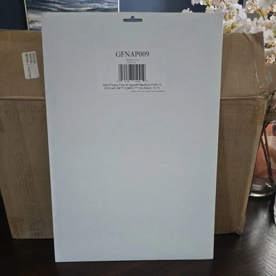 3M Gold Privacy Filter for Macbook Pro 16 (GFNAP009) - Image 1 of 2