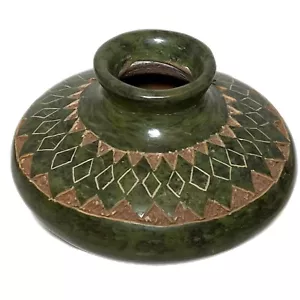 "Vaso di ceramica vintage inciso intagliato motivo geometrico etnico centro-sudamericano 4"" - Foto 1 di 5
