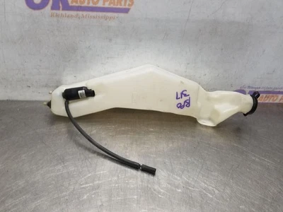 02 2002 GMC SAVANA VAN 1500 WINDSHIELD WASH JUG RESERVOIR  - Image 1 of 4