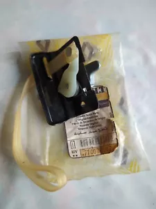 Renault 5 Rear Seat Catch / Lock 7700763262 - Picture 1 of 2