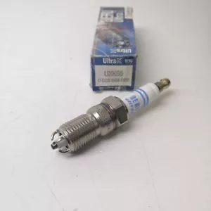 CANDELA ACCENSIONE LANCIA THEMA - FORD FIESTA - RENAULT 18 BERU PER 7700266295 - Imagen 1 de 6