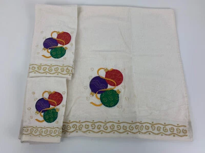 Рождественское банное полотенце 3 шт набор кремовое золото украшения праздничные луковицы вышитые новые без ценников - Изображение 1 из 4