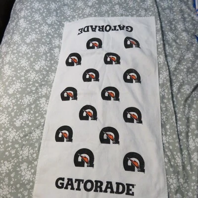 Toalla lateral Gatorade 21x37 Win Craft Foto 1 de 4