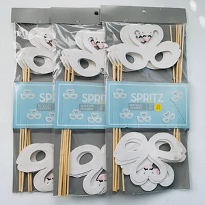 Occhiali Masquerade 30 ct Swan Princess Party Favor Spritz 3 confezioni da 10 - Foto 1 di 4