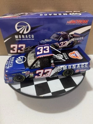 Tony Stewart #33 摩纳哥摩托车 2002 雪佛兰卡车 1/24 压铸 — 第 1/4 张图片