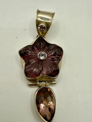 VTG Sterling Silver Pendant Carved Amethyst Flower & Faceted Purple Stone - Image 1 of 4