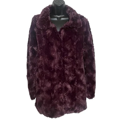 VERO MODA BURGUNDY FAUX FUR JACKET COAT COZY OLD MONEY FALL WINTER SIZE S VGUC - Image 1 of 4