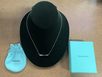 Collar Tiffany & Co Paloma Picasso Graffiti Flecha Colgante 16" Plata de Ley Foto 1 de 4