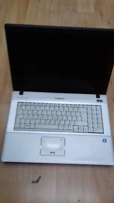 CLEVO M77CU 17,3 1TB HDD 4GB RAM i7 INTEL CPU TURBO-X - Image 1 of 4
