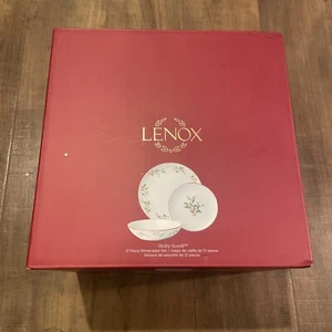 Juego de vajilla de Navidad LENOX Holiday 12 piezas platos y cuencos Holly Scroll - Imagen 1 de 4