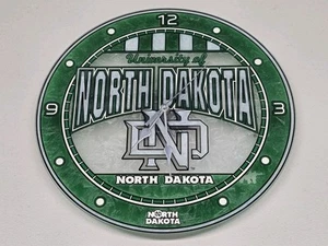 Beautiful University of North Dakota Green Art Glass Wall Clock 12" - Picture 1 of 10