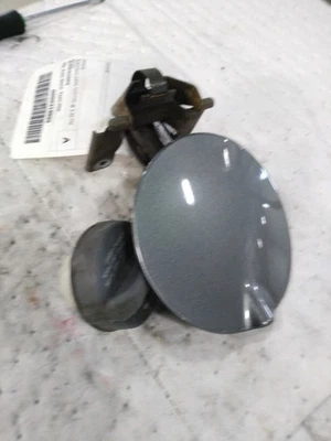 Puerta de llenado de combustible Avenger 2013 576259 Foto 1 de 4