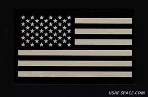 AUTHENTISCHER US MILITÄR IR INFRARED Vorwärts SCHWARZ-HELLBRAUN US FLAGGE HAKEN & SCHLEIFENAUFNÄHER - Bild 1 von 2