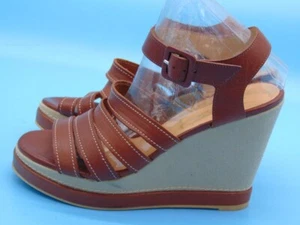 Robert Clergerie sandalo con zeppa e cinturino in pelle naturale/marrone taglia 9,5B $550 - Foto 1 di 9