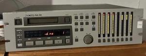 TASCAM DA-38 Digital Audio Recorder, 8 Track, Hi-8 - Picture 1 of 5
