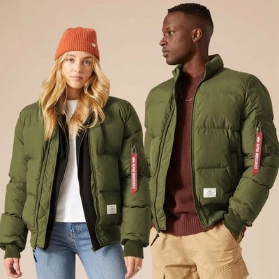 Jaqueta bombardeiro acolchoada Alpha Industries MA-1 verde oliva bufante streetwear pequena - Imagem 1 de 4