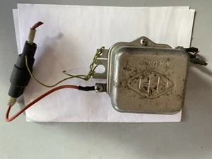 SPANNUNGSREGLER Dynamo Piaggio Ape 501 - Ape 601 Original Efel Epoche Biene - Bild 1 von 5