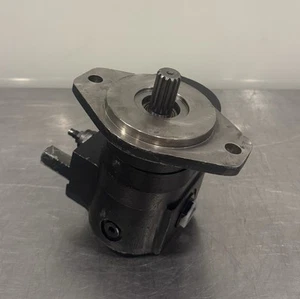 Danfoss 83111932 Hydraulic Gear Pump NEW! SHIPS FREE! - Picture 1 of 9